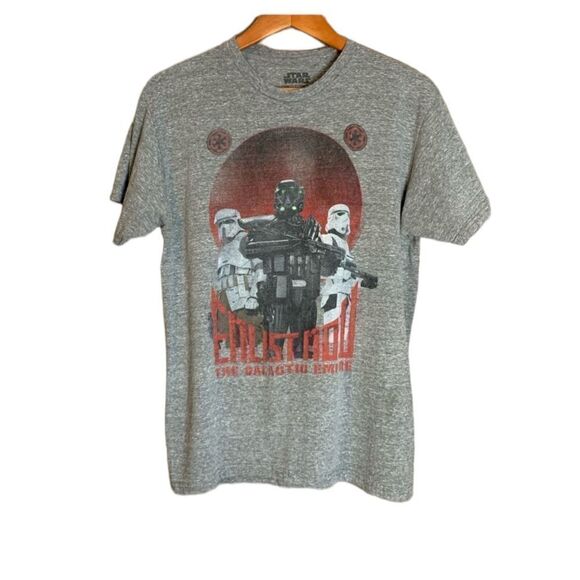 3 for $30! Star Wars grey  graphic tee - Picture 1 of 5